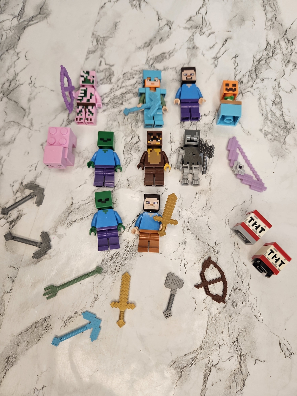 Lego Mini-Figure  Minecraft Characters And Weapons